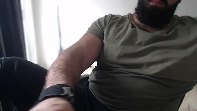 hugemachohandsome live sex cam
