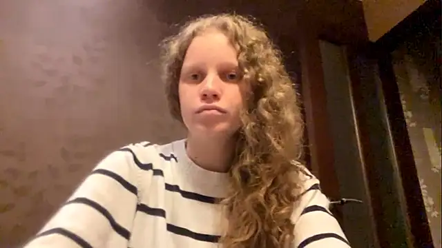 GlyndaCaver live sex cam