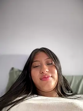 Estefanii- live sex cam