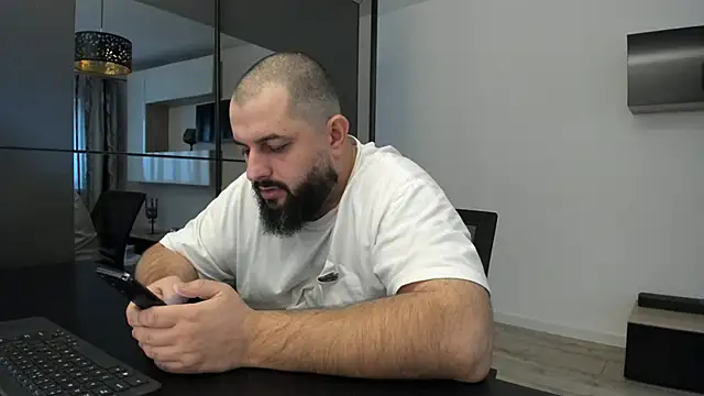 DravenPeak live sex cam