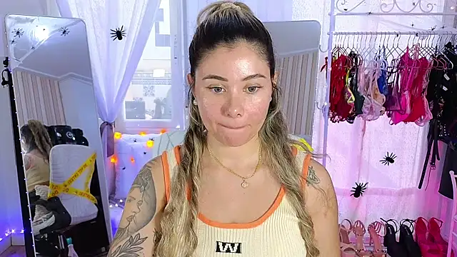 Tawny_cox live sex cam