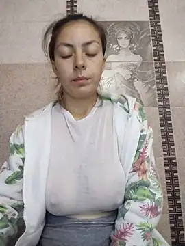 LenaBloomy live sex cam