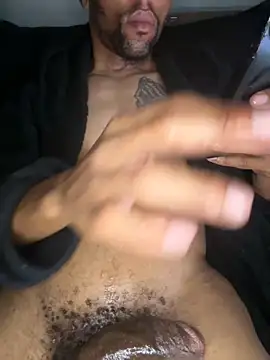 Blackzanpakuto live sex cam