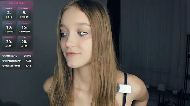 SerrenaAa live sex cam