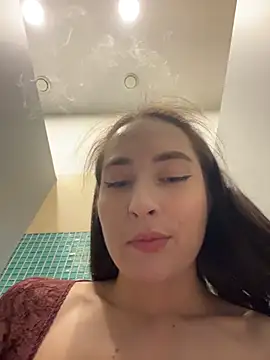 Holly_Play live sex cam