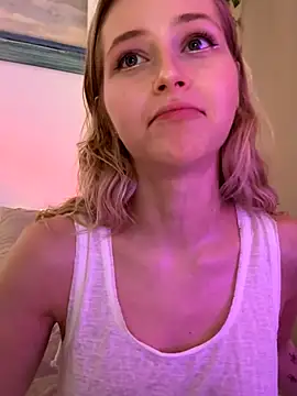 LunaRase live sex cam