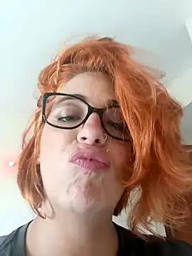 Escarlate4you_ live sex cam