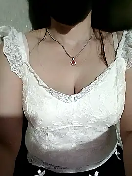 LalayCii live sex cam