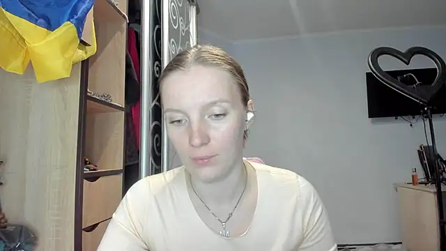 Mary_Blu's web cam