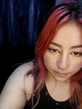 Iluromi live sex cam