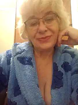 52MiaLove02's web cam
