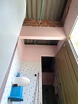sexy-latin10's web cam