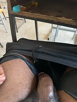 Black-mamba-madingo live sex cam