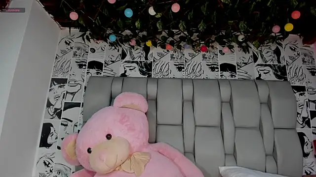 LucyRosse's cam snapshot