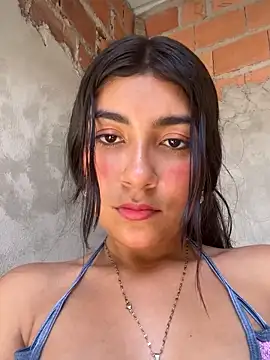 Sweed-virgin-pussy live sex cam