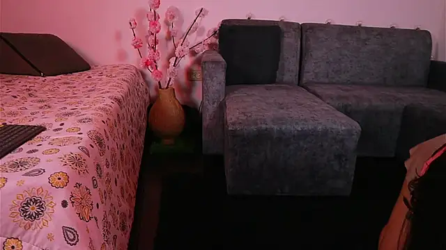 kathieandpovcock1 live sex cam