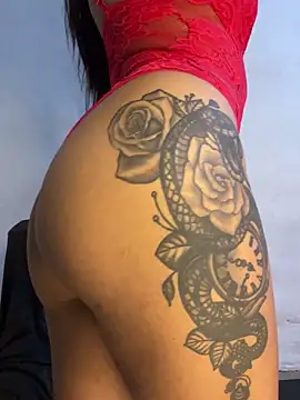 chicachocolate01 live sex cam
