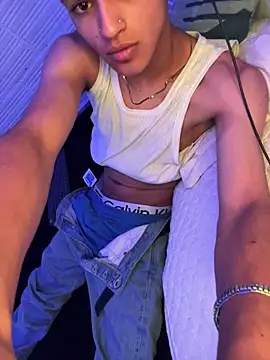 Boyxcock7 live sex cam