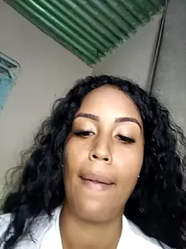 Fernanda30 live sex cam