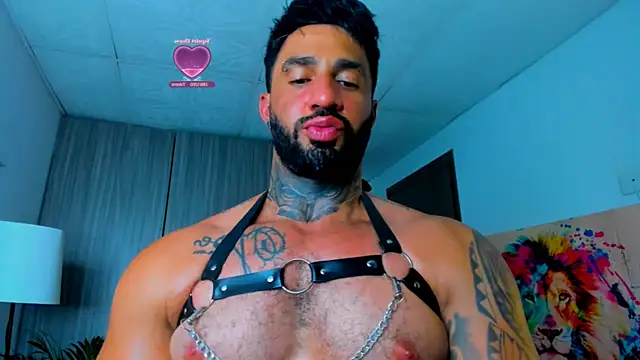 naugthy_dominant live sex cam