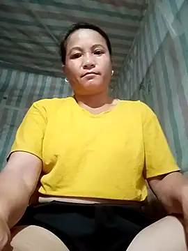 Love-Mama33's web cam