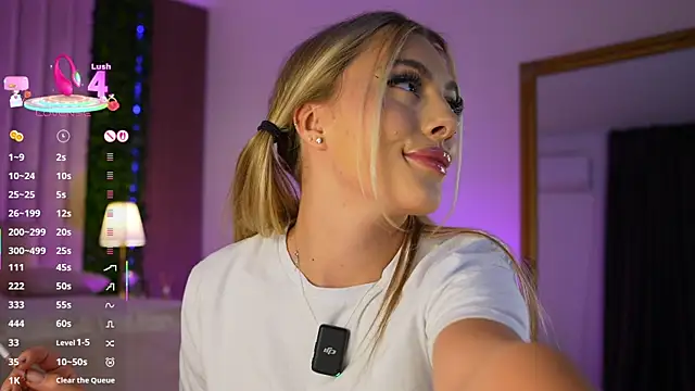 FrancescaNappi live sex cam