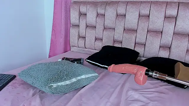 Emma_Evelyn live sex cam