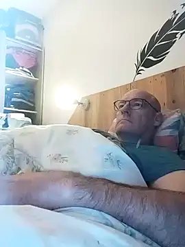 bogland33 live sex cam