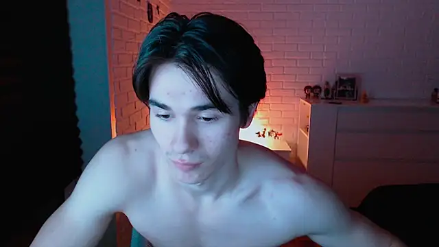 MarkusDean live sex cam