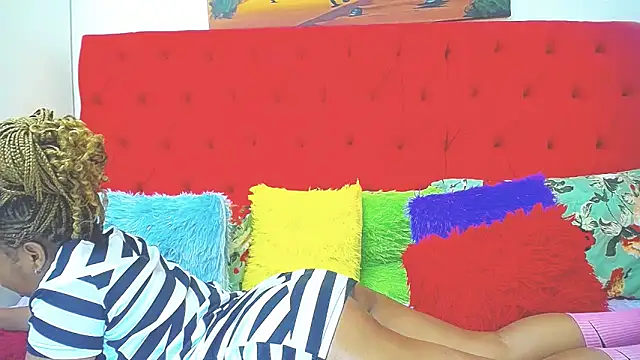 NawtyLilBooty's web cam