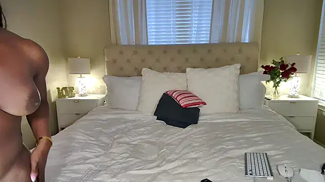 VanityV's web cam