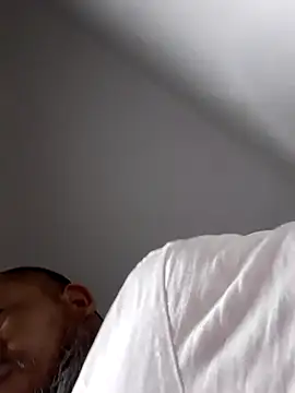 julio_p live sex cam