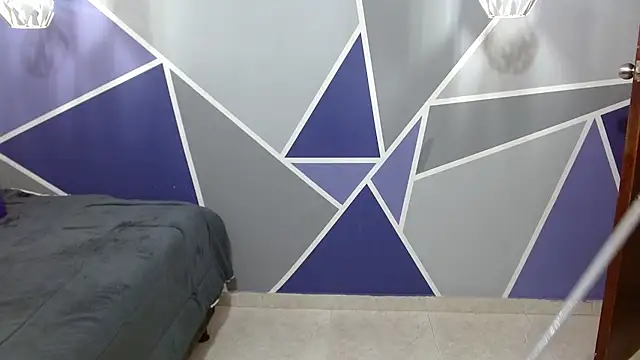 Charlotte_greyx's web cam