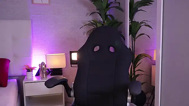 cinnamon_afrodit's web cam