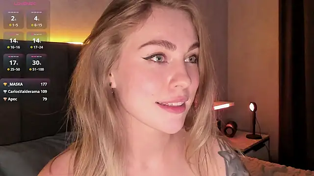 LoveGameSexx's web cam