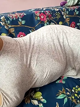 Shivani_7777's web cam
