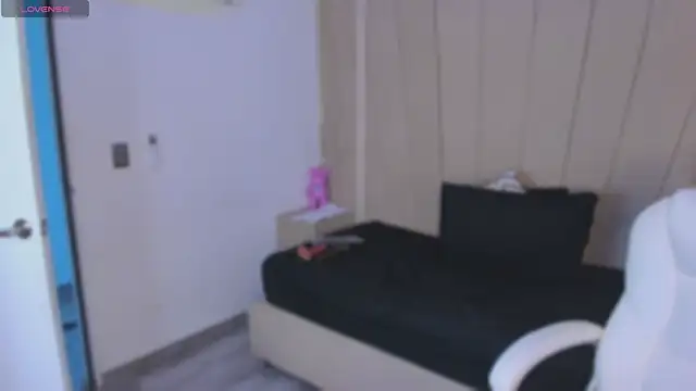 Madisson-Rivas live sex cam