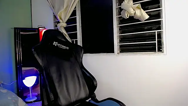 dilan_hott_ live sex cam
