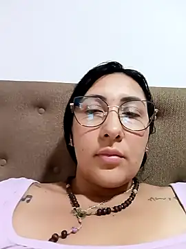 You-kitty2025 live sex cam