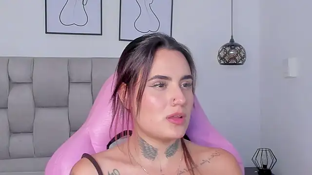 Susan-Sweet-7 live sex cam