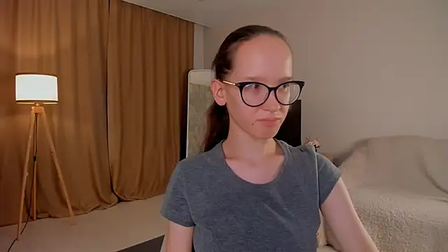 BettyBrowni live sex cam