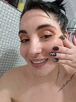 JulieGoth live sex cam