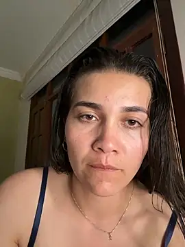 aurora_divine live sex cam