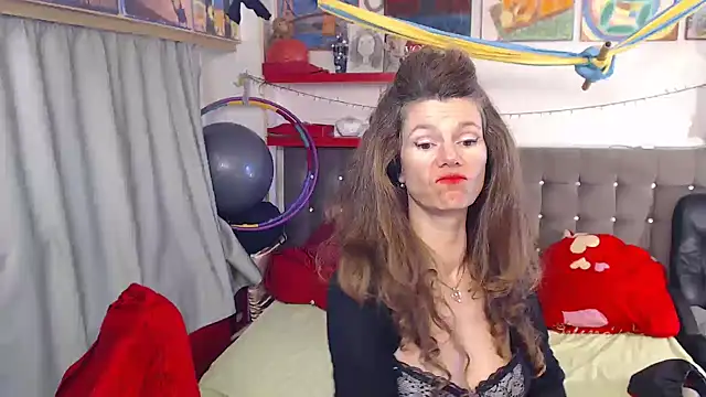 kellyterapy's web cam