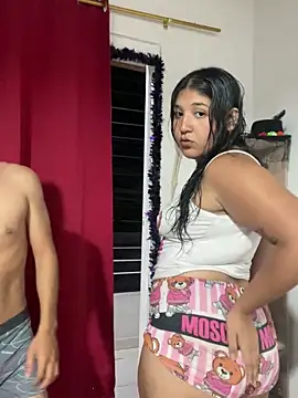 royalgirls_x live sex cam