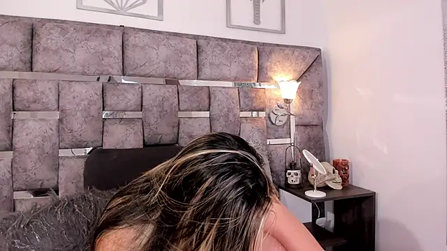 Mariia_Josee's web cam