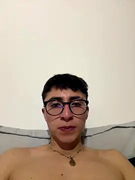 CamiRojas_boy live sex cam
