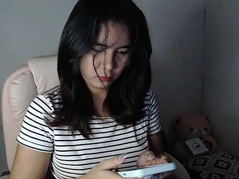 TransPetite1 live sex cam