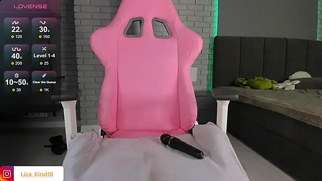 juicy-pussy's cam snapshot