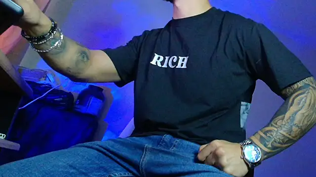 XanderCage99 live sex cam